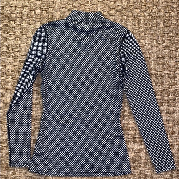 Under Armour ColdGear Mock   Black w/ White Star Long Sleeve Top sz Small Fitted - Picture 5 of 8